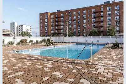 210 E Broadway #6J, Long Beach, NY 11561 - Photo 5