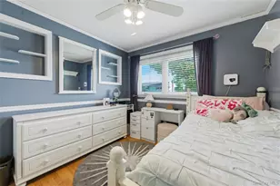 73 Danbury St, Bay Shore, NY 11706 - Photo 15
