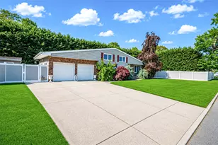 73 Danbury St, Bay Shore, NY 11706 - Photo 3