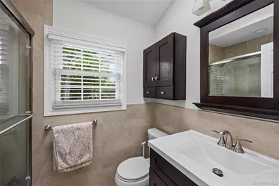 25 Gerald Lane, Plainview, NY 11803 - Photo 21