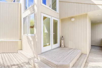 216 Broadway, Bay Shore, NY 11706 - Photo 5