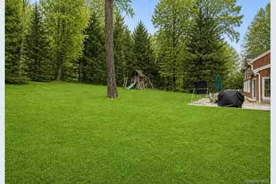 22 Random Farms Circle, Chappaqua, NY 10514 - Photo 35