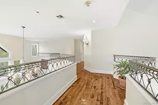 22 Random Farms Cir, Chappaqua, NY 10514 - Photo 15