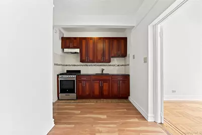 35-50 82nd Street #1F, Jackson Heights, NY 11372 - Photo 5