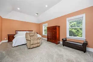154 A Stony Hollow Rd, Greenlawn, NY 11740 - Photo 25