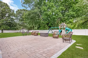 154 A Stony Hollow Rd, Greenlawn, NY 11740 - Photo 39