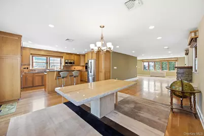98-19 160th Avenue, Howard Beach, NY 11414 - Photo 5