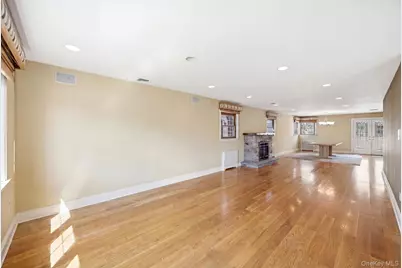 98-19 160th Avenue, Howard Beach, NY 11414 - Photo 3