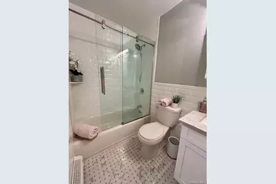 2 Victorian Court #289, Holtsville, NY 11742 - Photo 11