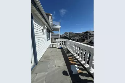 69 Illinois Street, Long Beach, NY 11561 - Photo 3