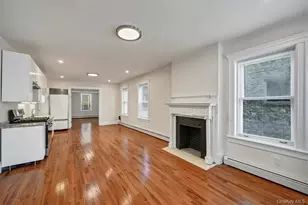 271 Liberty St, Newburgh, NY 12550 - Photo 9