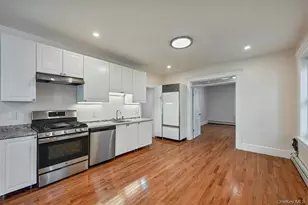271 Liberty St, Newburgh, NY 12550 - Photo 11