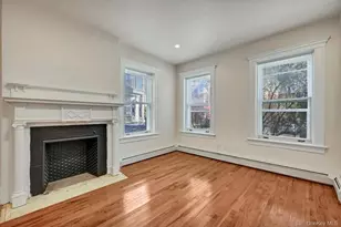 271 Liberty St, Newburgh, NY 12550 - Photo 7