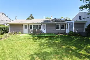12 Ronan Rd, Glen Cove, NY 11542 - Photo 29