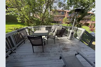 23 Hawthorn Court, Fishkill, NY 12524 - Photo 5