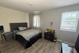 23 Hawthorn Ct, Fishkill, NY 12524 - Photo 11