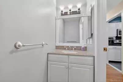 300 West Street #8, Mount Kisco, NY 10549 - Photo 19
