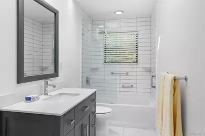 37 Blue Jay Way, East Hampton, NY 11937 - Photo 29