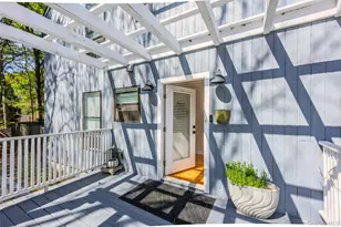 37 Blue Jay Way, East Hampton, NY 11937 - Photo 5