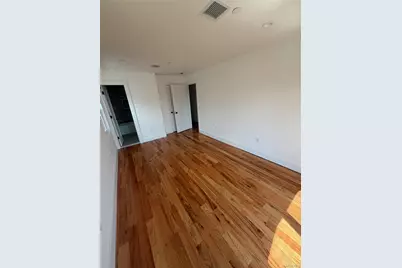 342 E234th Street #2, Bronx, NY 10470 - Photo 9