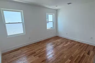 342 E234th St, Bronx, NY 10470 - Photo 3