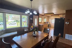 16 Kopf St, Brentwood, NY 11717 - Photo 5