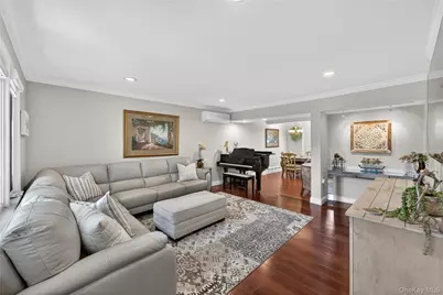 84 Wilson Boulevard, New Hyde Park, NY 11040 - Photo 3