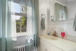 151 Columbus Ave, Valhalla, NY 10595 - Photo 19