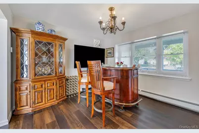 12 Tallow Lane, Lake Grove, NY 11755 - Photo 11