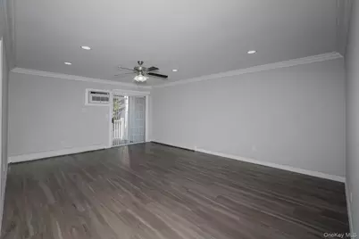 2 Victorian Court #329, Holtsville, NY 11742 - Photo 9