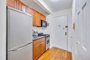 84-50 169th St, Jamaica, NY 11432 - Photo 11