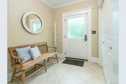 28 Monroe Street, Port Washington, NY 11050 - Photo 3