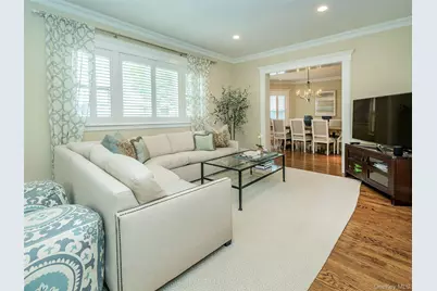 28 Monroe Street, Port Washington, NY 11050 - Photo 9