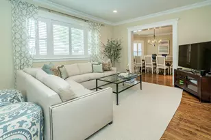 28 Monroe St, Port Washington, NY 11050 - Photo 9