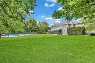 9 Redwood Ln, Miller Place, NY 11764 - Photo 31