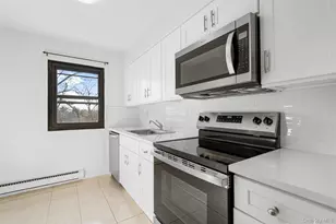 55 Fieldstone Dr, Hartsdale, NY 10530 - Photo 9
