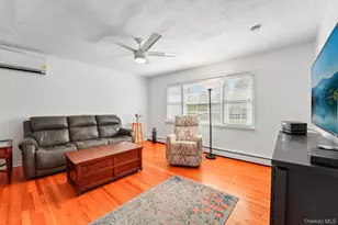 28 Park Hill Dr, New Windsor, NY 12553 - Photo 7