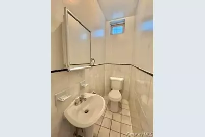 365 E 197th Street, Bronx, NY 10458 - Photo 27