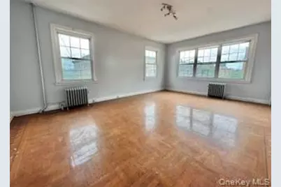 365 E 197th Street, Bronx, NY 10458 - Photo 7