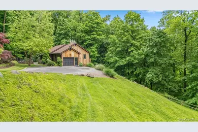 24 Half Mile Road, Armonk, NY 10504 - Photo 23