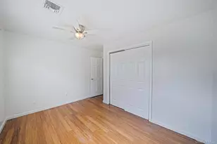 22 Walnut St, Central Islip, NY 11722 - Photo 13