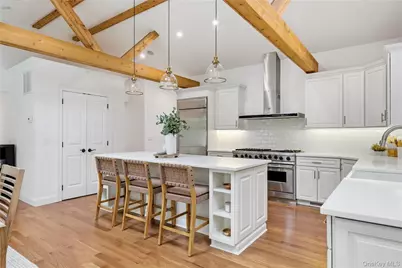 1545 Indian Neck Lane, Peconic, NY 11958 - Photo 5