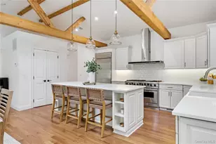 1545 Indian Neck Ln, Peconic, NY 11958 - Photo 5