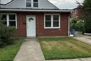 86-46 Range St, Queens Village, NY 11427 - Photo 5