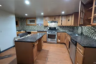 189-10 114th Dr, Saint Albans, NY 11412 - Photo 7