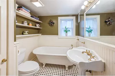 785 Warburton Avenue, Yonkers, NY 10701 - Photo 23