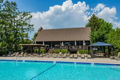 174 Southgate Crescent, Massapequa Park, NY 11762 - Photo 21