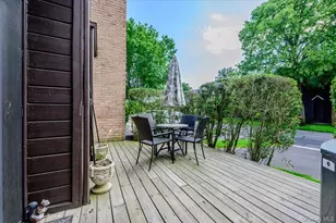 174 Southgate Crescent, Massapequa Park, NY 11762 - Photo 17