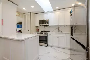 174 Southgate Crescent, Massapequa Park, NY 11762 - Photo 9