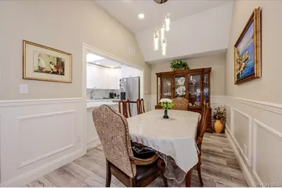 174 Southgate Crescent, Massapequa Park, NY 11762 - Photo 7